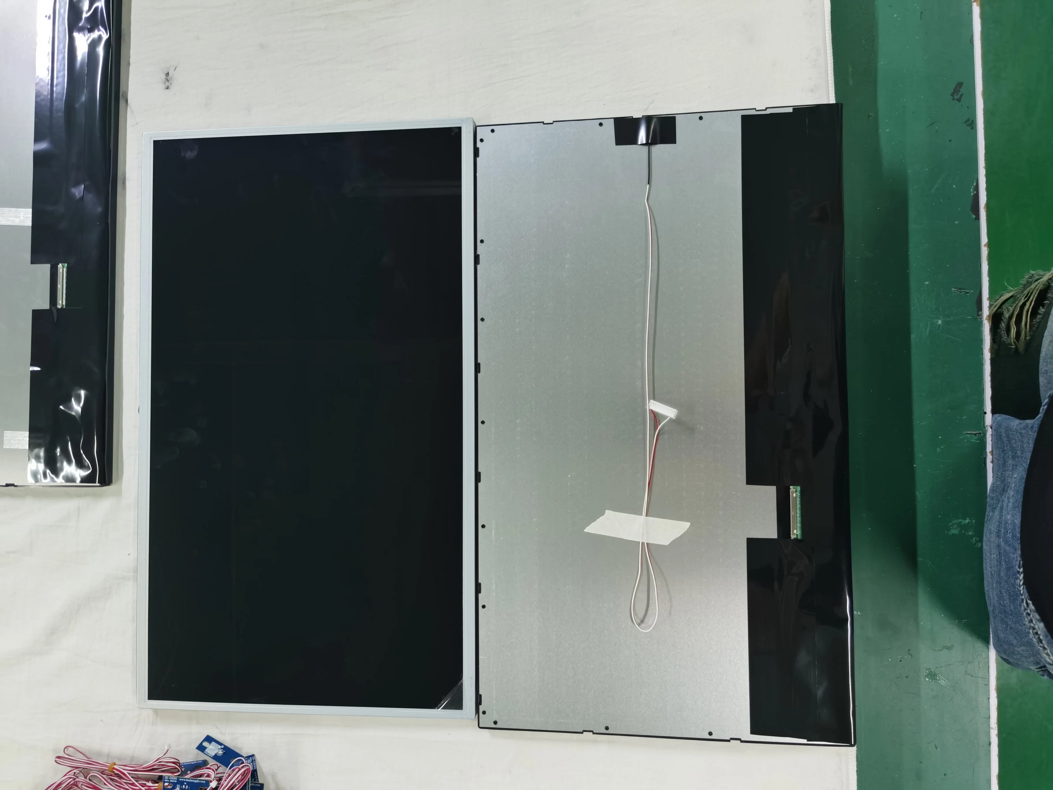 Built in LED Driver High Brightness LCD Panel Digital Signage 21.5 Inch 1920x1080 Full HD Industrial TFT Display Module